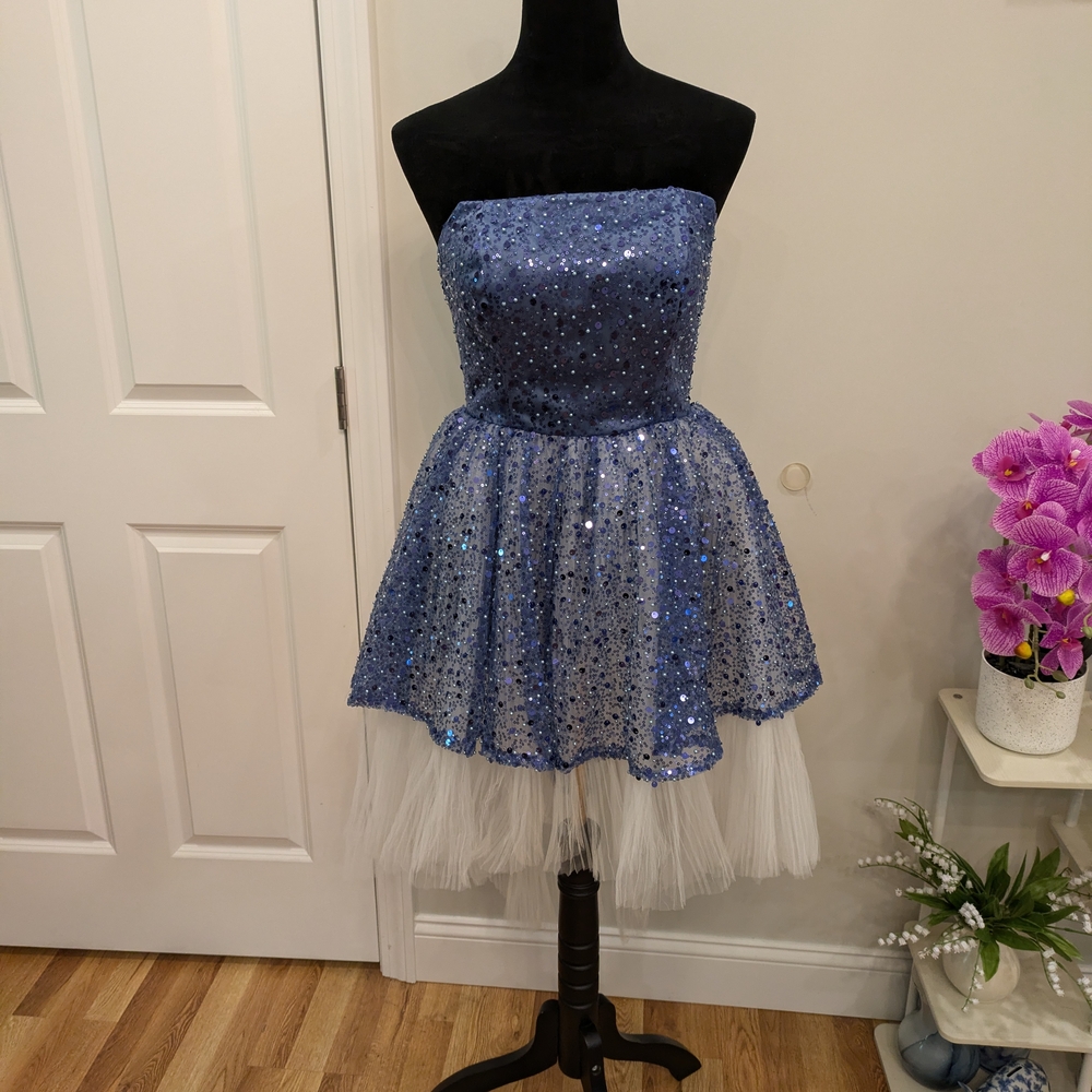 Elegant Blue and White Prom Dress Size 2